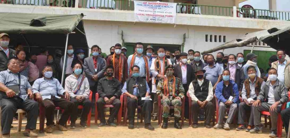 Free medical camp for old aged and pensioners under the theme ‘OP SADBHAVANA’ was conducted at Phek town local ground on April 7. (DIPR Photo) 